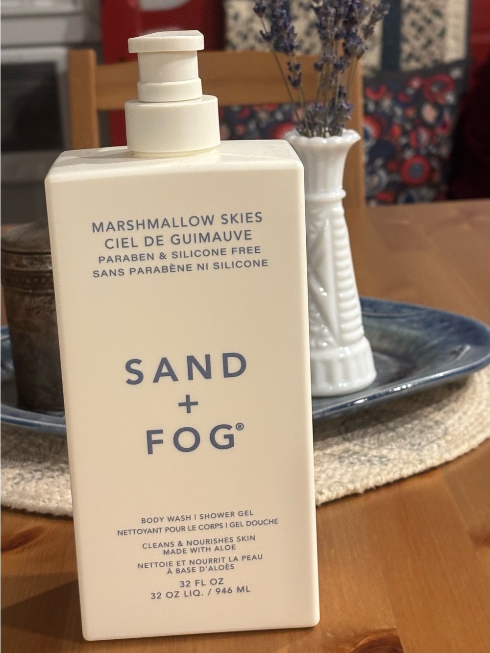 NEW SAND + FOG Marshmallow Skies Body Wash